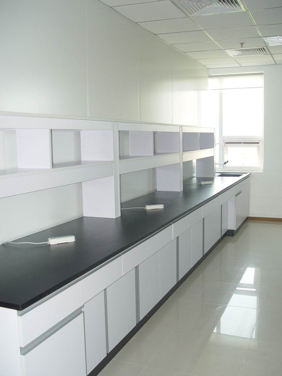 全木實驗臺、化學(xué)實驗臺、生物實驗臺、制藥實驗室、邊臺