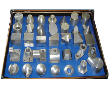 幾何體實(shí)測(cè)繪圖訓(xùn)練裝置